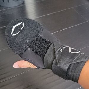 Evoshield Sliding Mitt